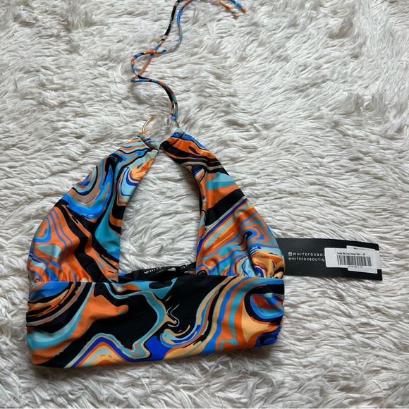NWT White Fox Boutique Swirl Halter Crop Orange - Picture 2 of 5